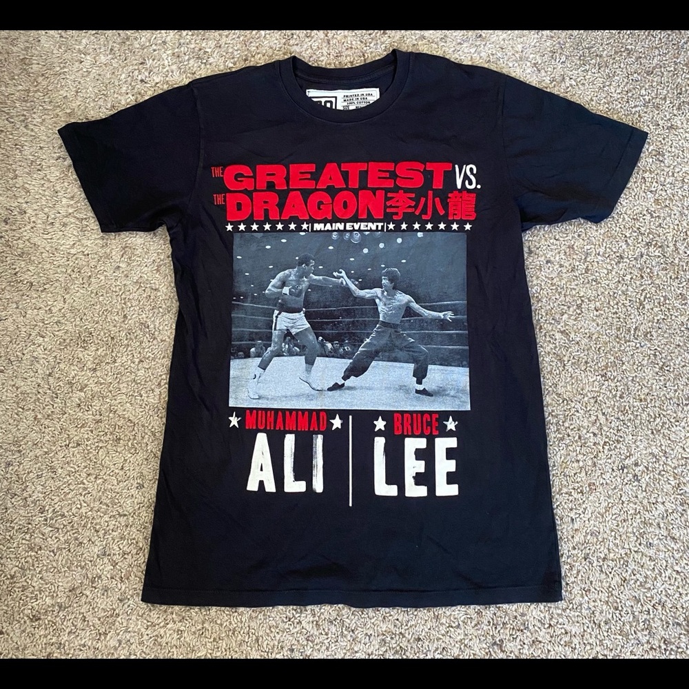 Roots of Fight Muhammad Ali vs. Bruce Lee T-Shirt